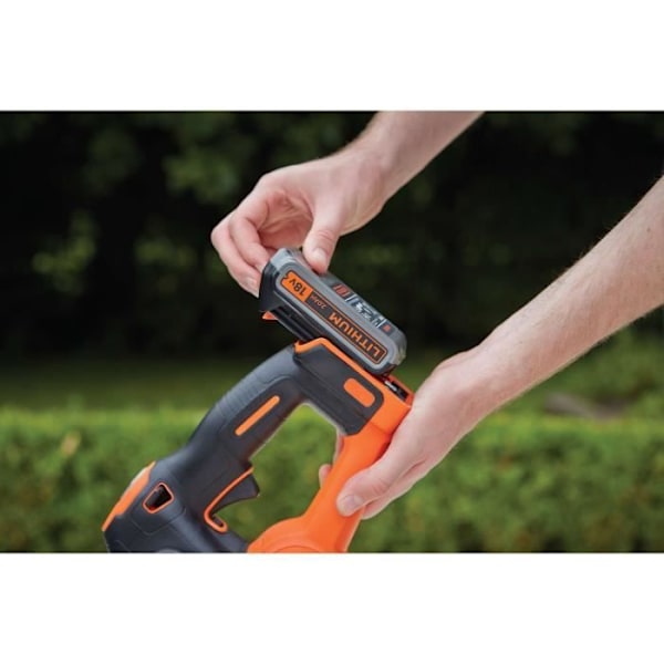 BLACK & DECKER Trådlös häcktrimmer GTC18452PC 18 V