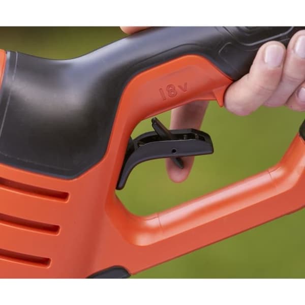 BLACK + DECKER BCPC18B-XJ 18V LITHIUM Sladdlös högtryckstvätt 24 bar - utan batteri