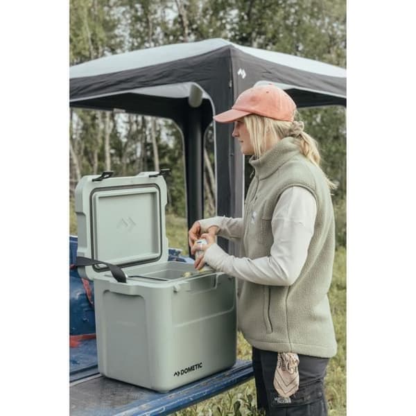 Isolerad kylväska - DOMETIC - Cool Ice CI 28 - 28L - Håller is i flera dagar - Grön