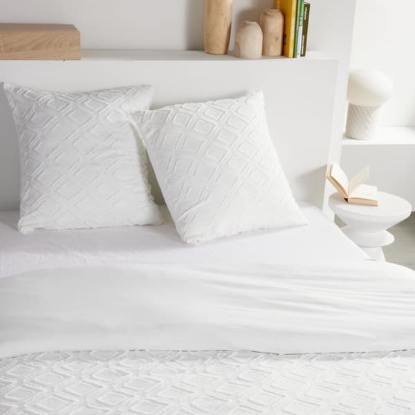 Bäddset - TODAY - Essential - 2 personer - 220 x 240 cm - Vit diamantformad tuftad effekt