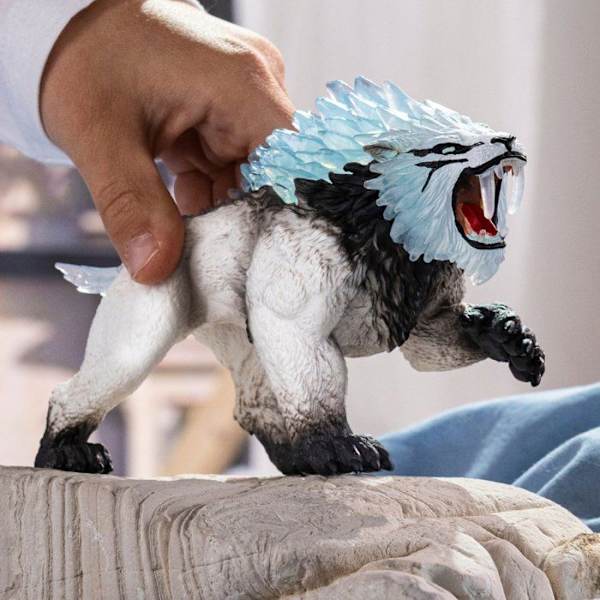 Sabertooth Tigrea Figure, Schleich 72281 Eldrador, 5 år