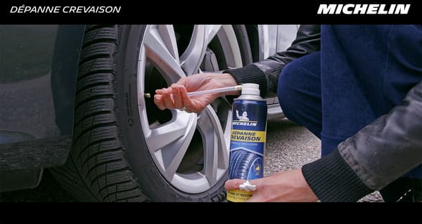 Punkteringsreparation - MICHELIN - Reparerar och pumpar upp utan demontering - 500ml