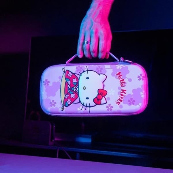 Skydds- och transportfodral - KONIX - Hello Kitty Nintendo Switch 2 - Tillbehörsförvaring - 3D-mönster - Rosa