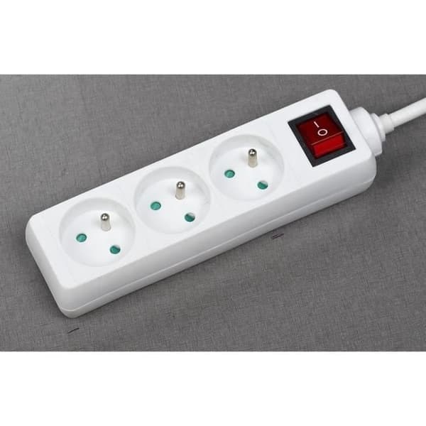 Hushållsenhet - GAO - 3 2P+T-uttag - Med strömbrytare, NF-kompatibel