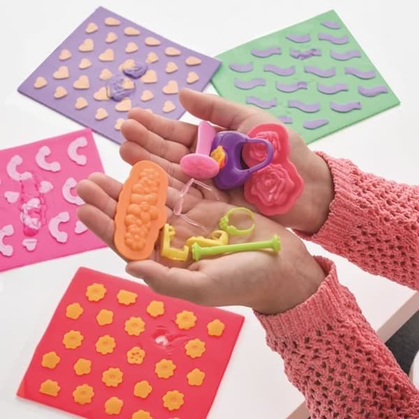 Play-Doh Barbie blommor och buketter, refill för modelleringsset