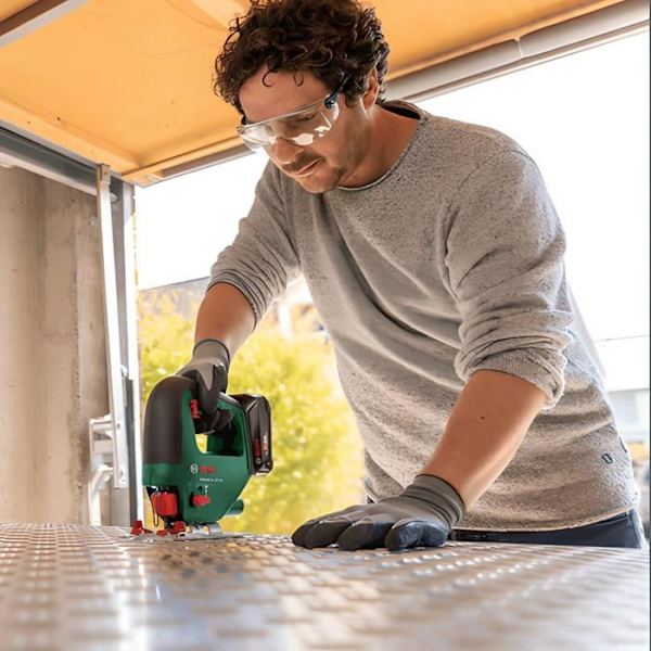 Universal Impact 18V slagborr + BOSCH PST 18 sticksåg + 2 2,0 Ah batterier + laddare + fodral 06039D410B