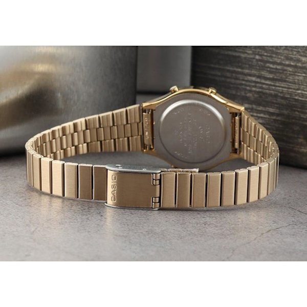 Klocka - CASIO - LA700WEG - Unisex - Guld - Kvarts - Digital