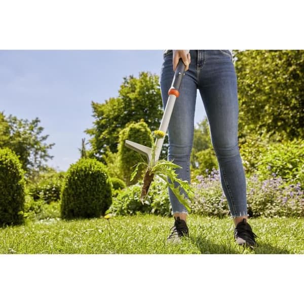 GARDENA Manual Lawn Weeder 360