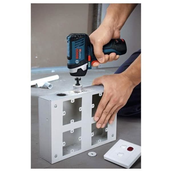 Bosch Professional GDR 12V-105 slagdrivare + 2 2,0Ah batterier + LBOXX - 06019A6977