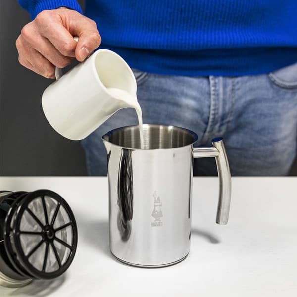 Mjölkskummare - BIALETTI - CAPPUCCINATORE - 330 ml - Rostfritt stål