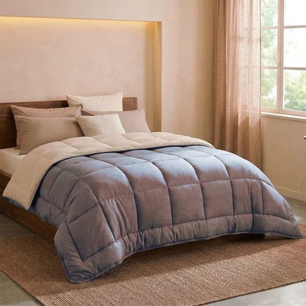 HUDSON Lightweight Microfiber Duvet 200g / m² 240x260cm Taupe & Linne