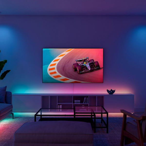 Philips Hue Essential LED-remsa - 5m - Röststyrning