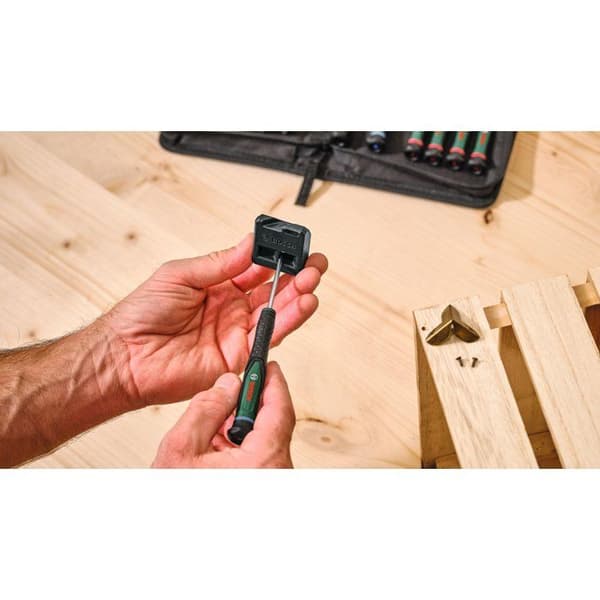 BOSCH 15-delad precisionsskruvmejselsats