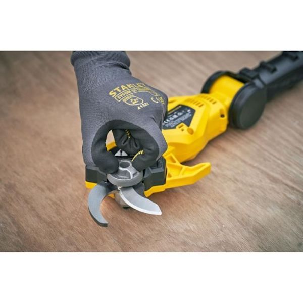 Sladdlös stångsekatör - Stanley Fatmax - SFMCPP632B-XJ - 18V - Batteri ingår ej