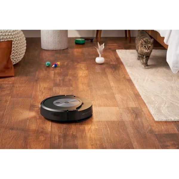 iRobot Roomba Combo J7+ robotdammsugare och mopp med automatiskt tömningssystem - matt- och mattavkänning