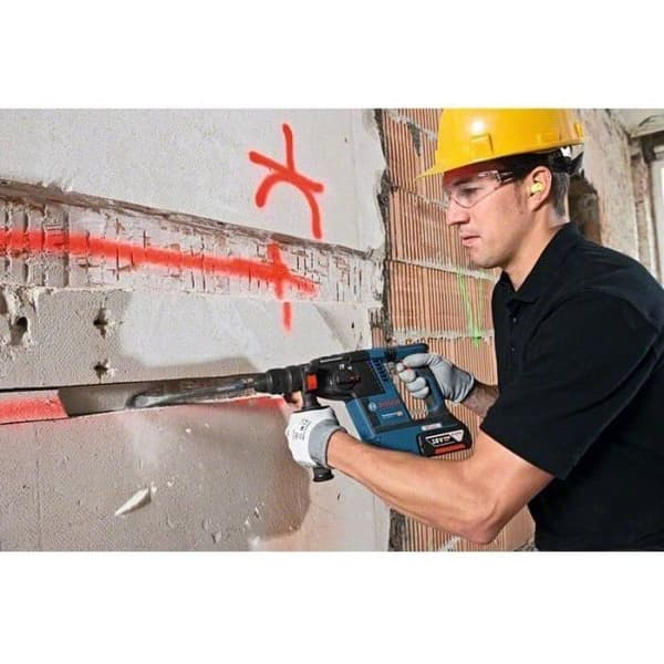 Sladdlös borrhammare BOSCH PROFESSIONAL SDS plus GBH 18V-26 F solo L-Boxx