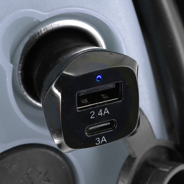 Uttag - AUTO T - 540128 - 12/24 V - USB - USB-C