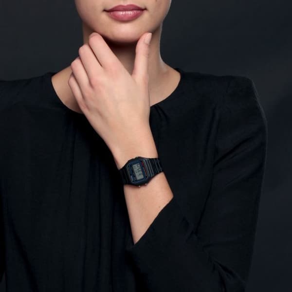 CASIO Ladies W-59-1VQES Chronograph Watch