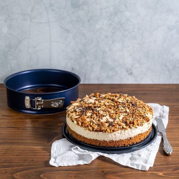 Tårtform och springform - DR oeTKER - Baksida Liebe - Emalj - 30 och 26 cm
