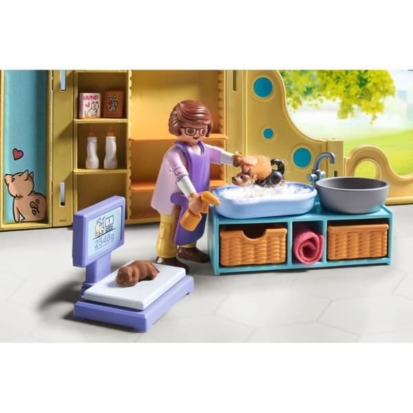 PLAYMOBIL 71743 Vårdcentral: 8 hundar och skötare