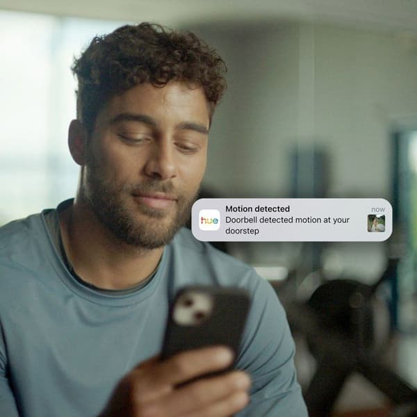 Philips Hue Wired Connected Video Doorbell - Trådbunden - 2K - Tvåvägssamtal - Utomhus