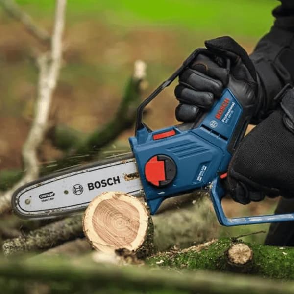 BOSCH GKE 18V-20 Professionell Batteridriven Sektionssåg