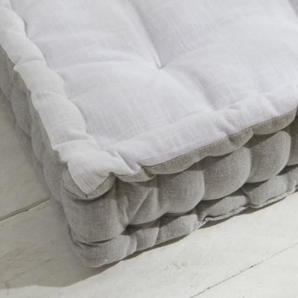 Golvkudde - TODAY - CHARME - Slub x Chambray x Broderie Capucine - 40 x 40 x 10 cm