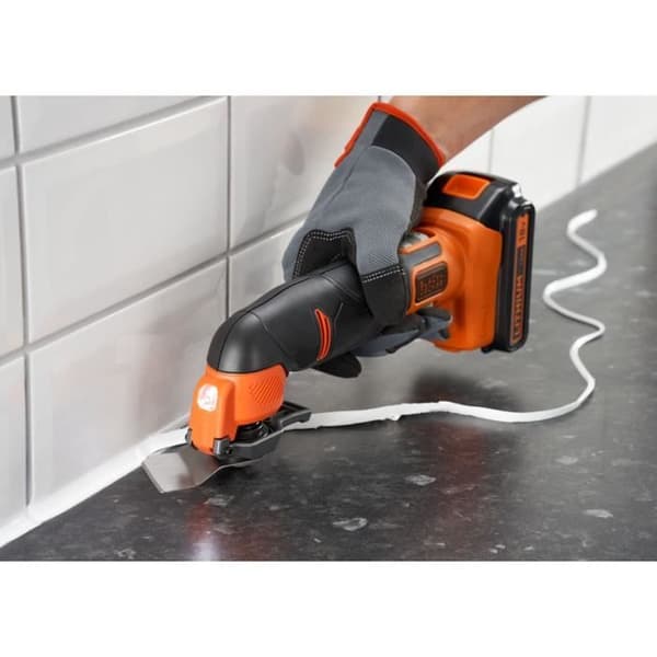Black & Decker BDCOS18N-XJ 18V Sladdlös Multiverktyg - Batteri ingår ej - 18 Tillbehör