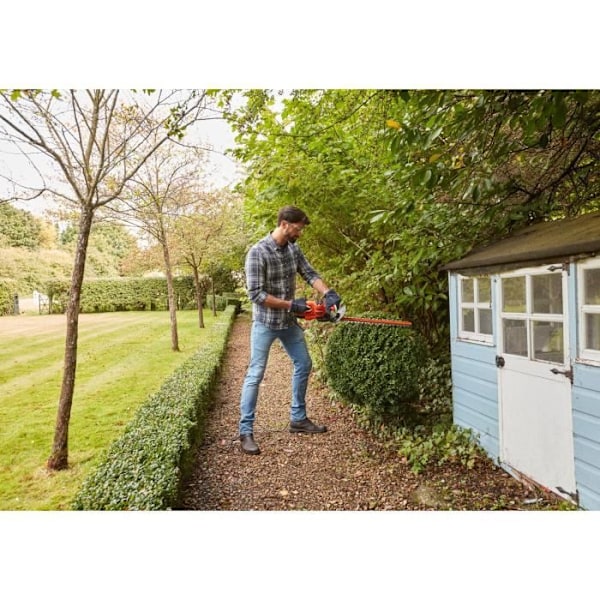 BLACK & DECKER Hedge Trimmer 45cm 420W BEHT201