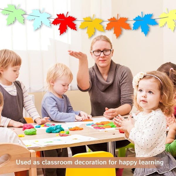 90 st Maple Leaf Utskärningar i Pappershöstlöv, Blandade Färger, Höstlöv Die Cuts med Limpunkter, Papperslöv Accent för Thanksgiving-Fest