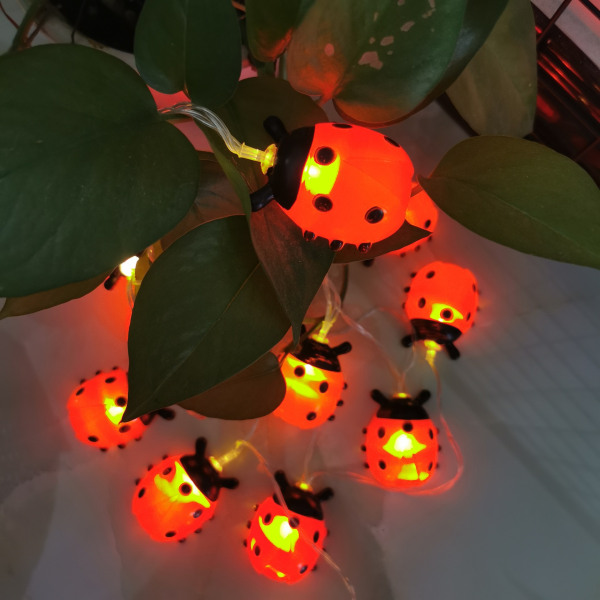 Solar String Light,19.7'' Long Ladybug String Lights with 20pcs