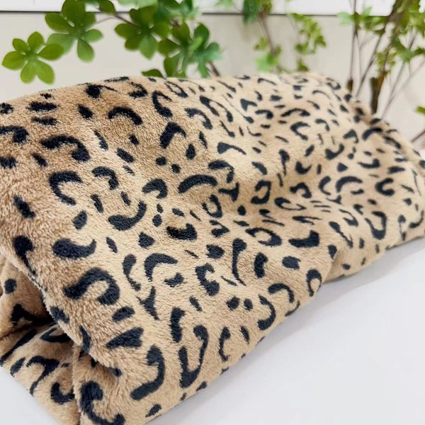 Leopardmønstret teppe Varmt teppe Lilla Lett teppe Mykt kasteteppe for seng Sofa Soverom