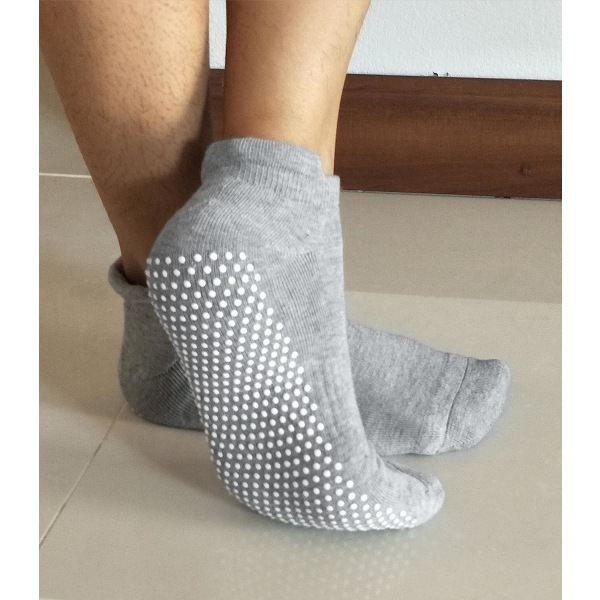 Anti Slip Non Skid Barre Yoga Pilates Hospital Socks with grips