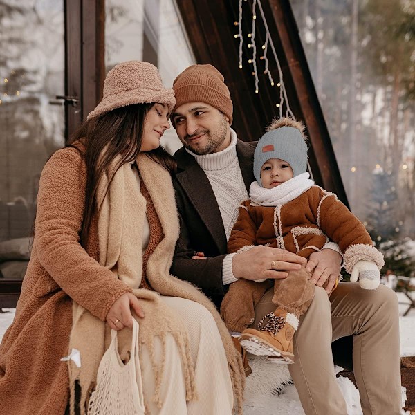 Vintermössa för barn, varm stickad tjock skidmössa med pompom och halsduk-handskset för flickor och pojkar