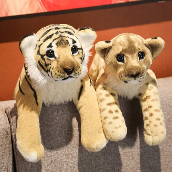 ING Titel: Mjuka tecknade lejon, tigrar, leoparder, gosedjur, presenter för