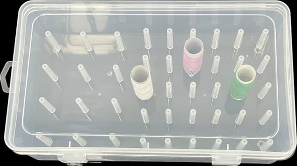 Sytrådsopbevaringsboks - Opbevaringsboks til symaskinetråd - Sysæt - Opbevaringstilbehør