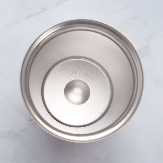 Premium Kaffekop i Rustfrit Stål til Takeaway - Isoleret Krus - Tekop - 380ml - Grøn