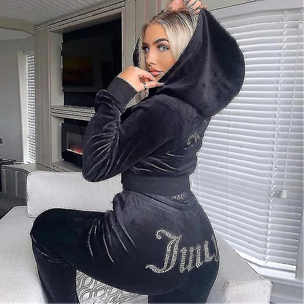 Naisten samettista Juicy Couture -treenihaalaria Kaksiosainen setti Couture-verryttelypuvut MUSTA Z BLACK M