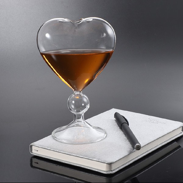 Högt borosilikat Cocktailglas För Bar Hjärtformad