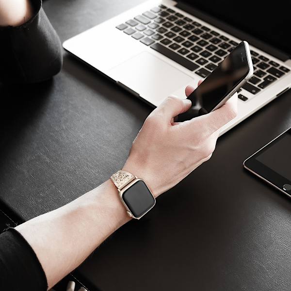 38 mm 42 mm rem, lämplig för Apple Watch 1/2/3/4/5/6 Flower Black 38mm