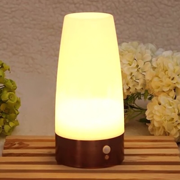 LED-bordslampa med PIR-rörelsesensor Batteridriven