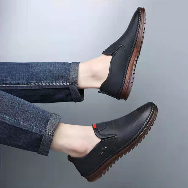Mjuka Pu-läderskor för män Slip On Handgjorda Flat Business Khaki Cutout 44