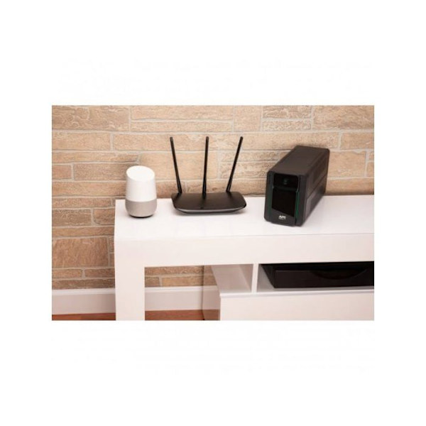 UPS - APC - Easy UPS BVX900LI-GR - 900 VA - 480 wattia - 6 lähtöliitintä