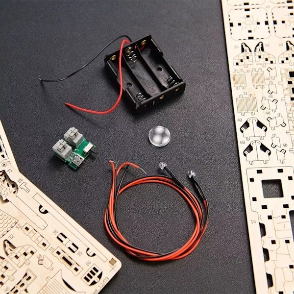Puzzle 3D 340 dele Ugears Fyrtårn af Alexandria med lys Træ Naturligt komposittræ