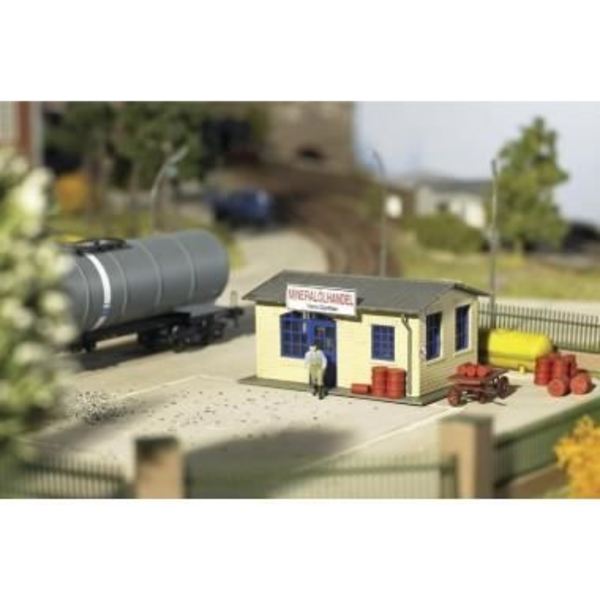 Günther Fuel Seller Model.