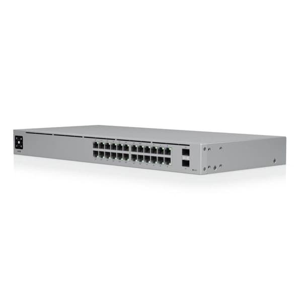 UbiQuiti USW-24-POE Switchar