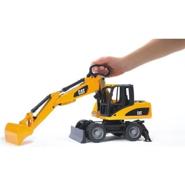 CATERPILLAR pyörillä oleva kaivinkone - BRUDER - 2445 - Mittakaava 1:16 - 44 cm - Keltainen ja musta gult och svart