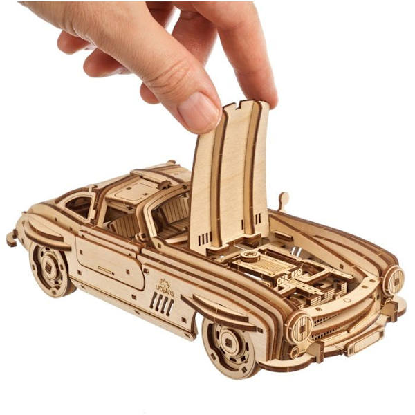 Mekanisk Model - UGEARS - Vinget Sports Coupé - 262 dele - Træ - 14 år og opad Beige