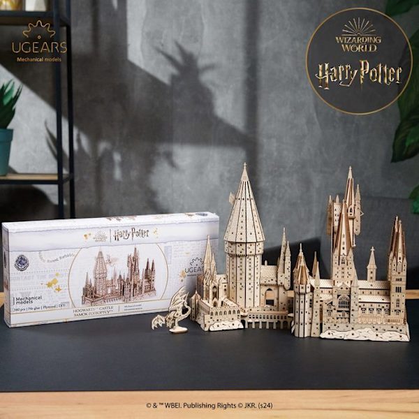 Château de Poudlard ™ – Ugears - 3D puslespil i træ
