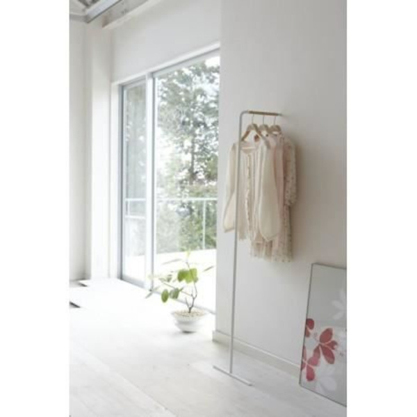Tosca garderobe fra Yamazaki